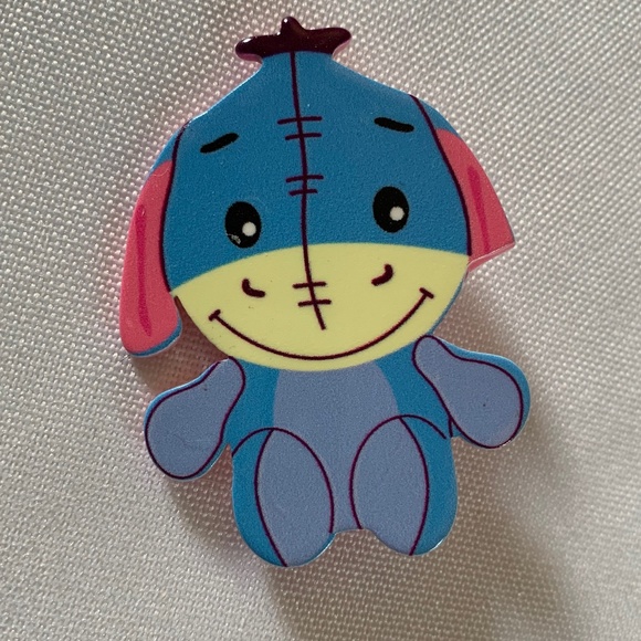 NWT. Handmade Eeyore from Winnie the Pooh Pin Brooch! - Picture 1 of 1